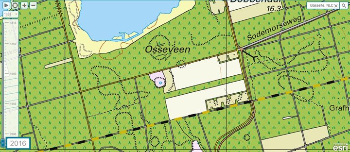 Kaartfragment van de topografische kaart uit 2016. De pingoruïne zoals deze er tegenwoordig uitziet.