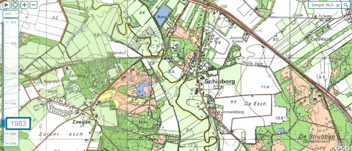 Topografische kaart uit 1983, een open plas waarbij bos zich ontwikkeld